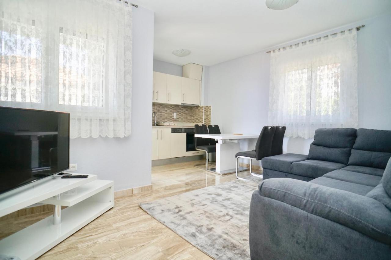 Trogir-Luxury Villa Sapphirus Seget Vranjica Εξωτερικό φωτογραφία