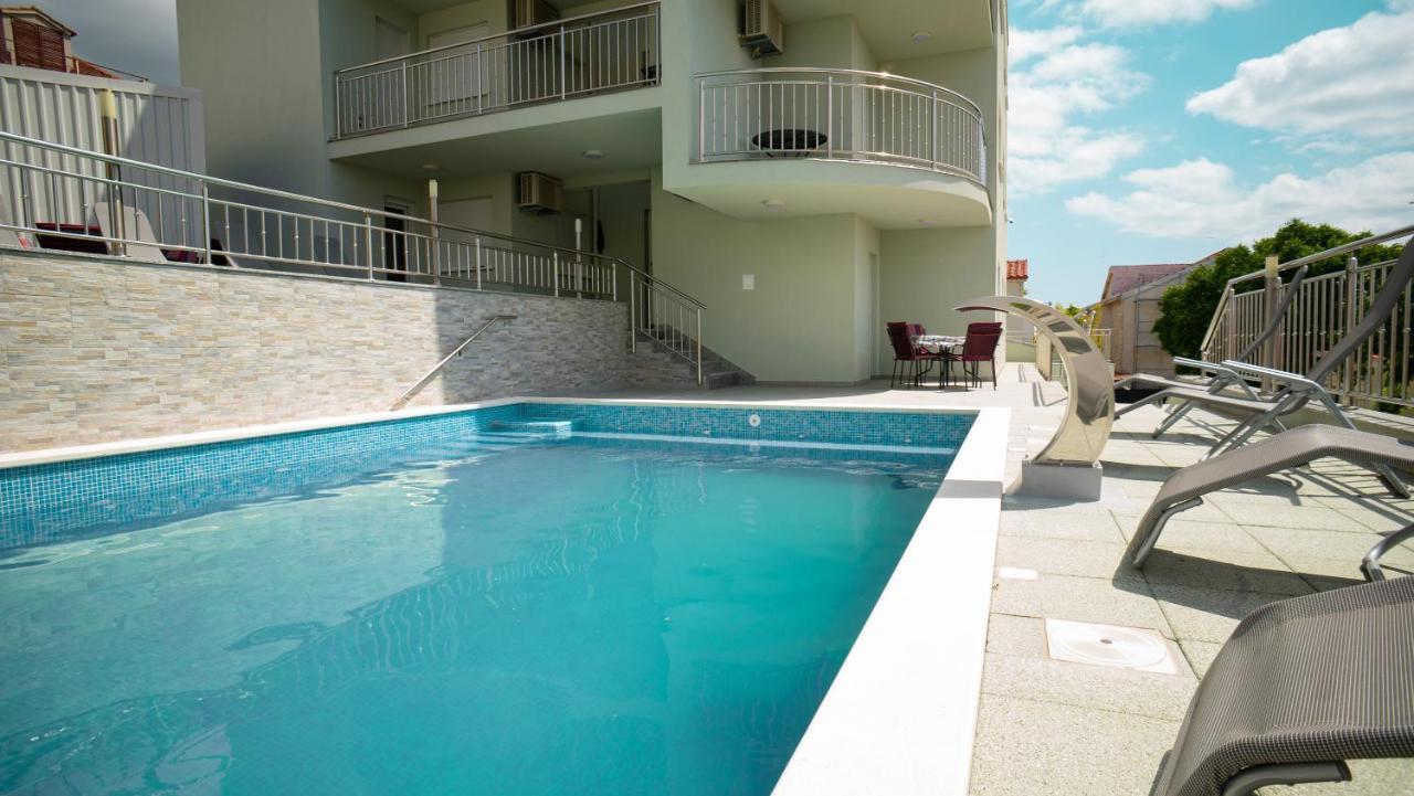 Trogir-Luxury Villa Sapphirus Seget Vranjica Εξωτερικό φωτογραφία